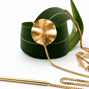 Tie necklace